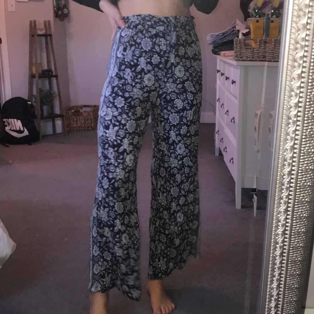 Patterned Flowy Pants